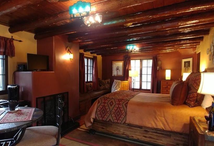 فندق Adobe Inn At Cascade