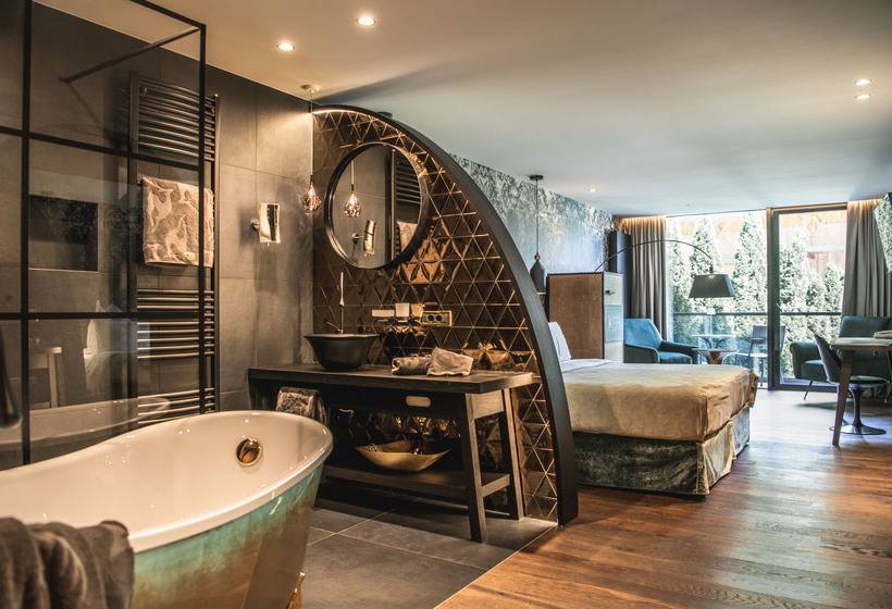 هتل Alpin Garden Luxury Maison & Spa - Adults Only