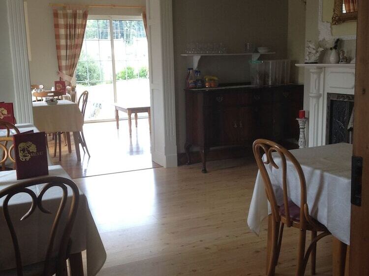 ホテル Deerpark Manor Bed & Breakfast