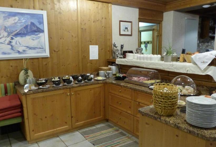 Отель Jagdhof Pure Mountain Appartements