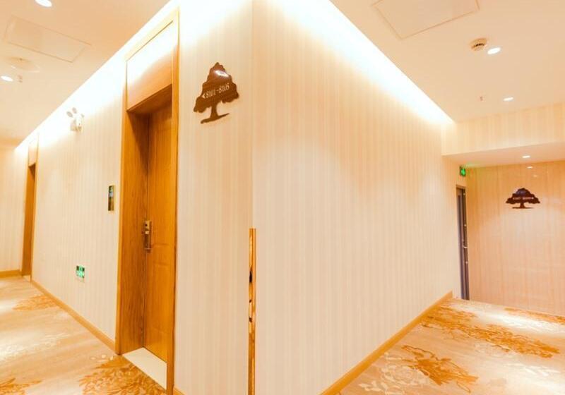 هتل Greentree Inn Shanghai Caoan Road Textile Express