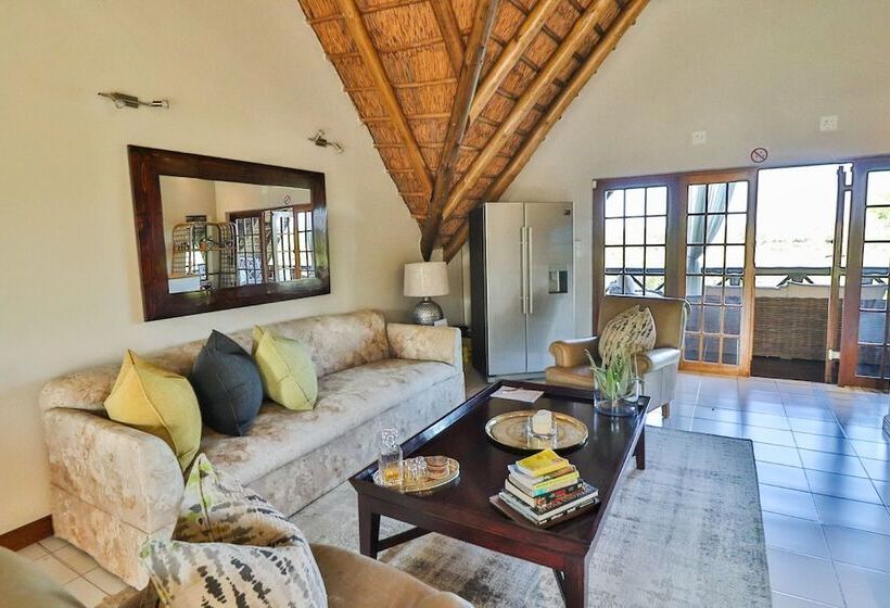 בית מלון כפרי Kruger Riverside Lodge   No Load Shedding