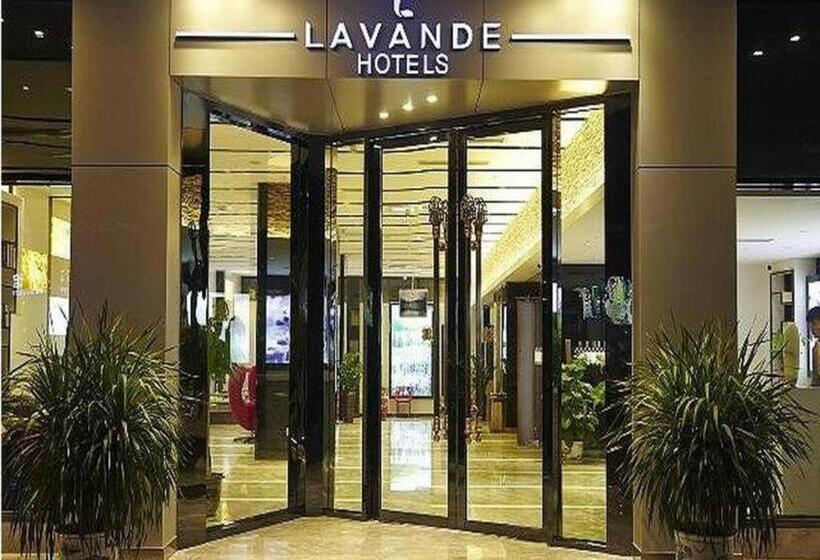 Lavande Hotel Shenzhen Huaqiang Road Subway Station Branch