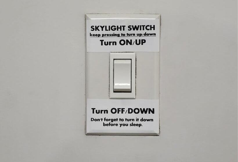 هتل Newton Lodge Auckland