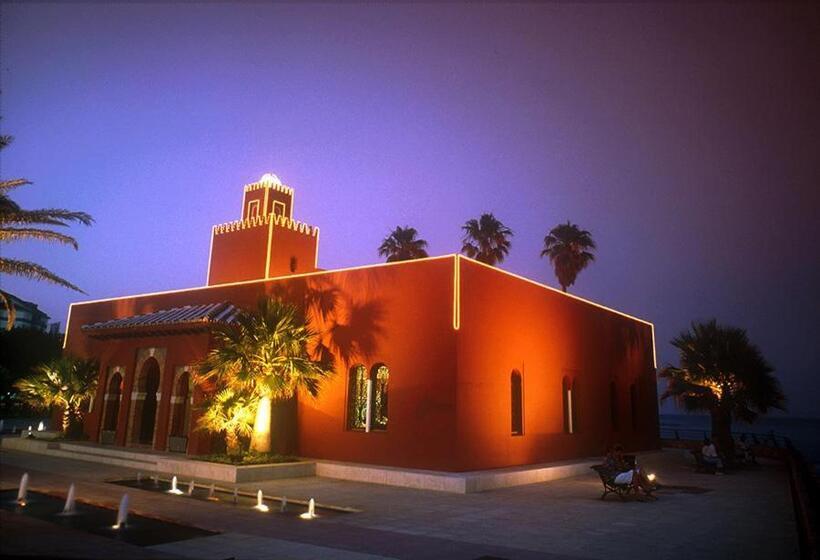 هتل Pueblo Evita Hill