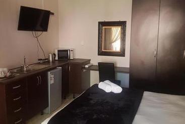 هتل Sekelbos Guesthouse
