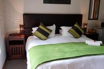هتل Sekelbos Guesthouse