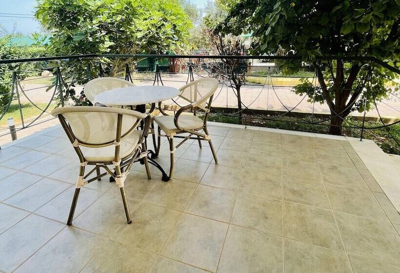 酒店 Stomio Villague