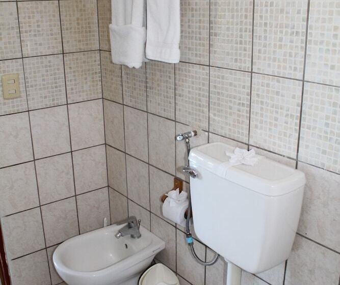 هتل Toro Blanco