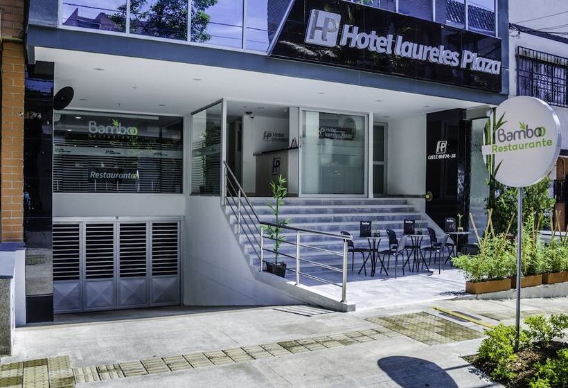 هتل Laureles Plaza