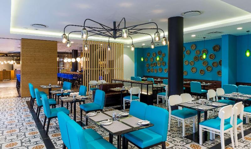 בית מלון כפרי Park Inn By Radisson Polokwane