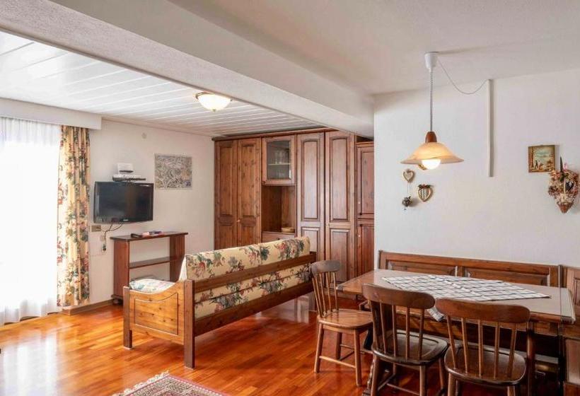 בית מלון כפרי Residence Salvan