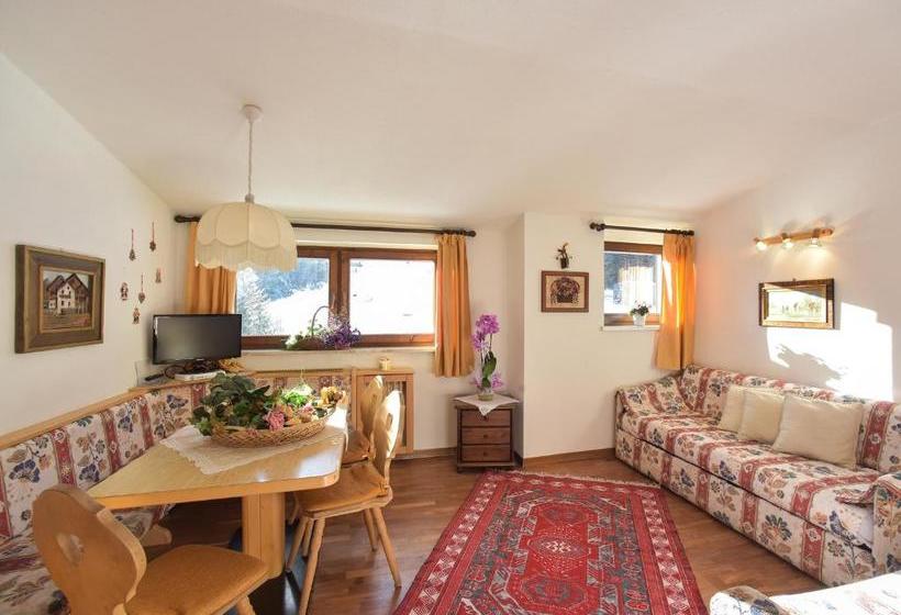 בית מלון כפרי Residence Salvan