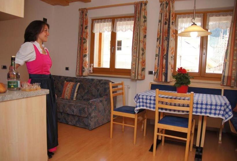 בית מלון כפרי Residence Villa Toni