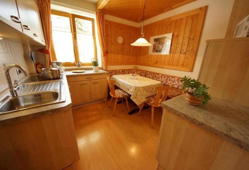 בית מלון כפרי Residence Villa Toni