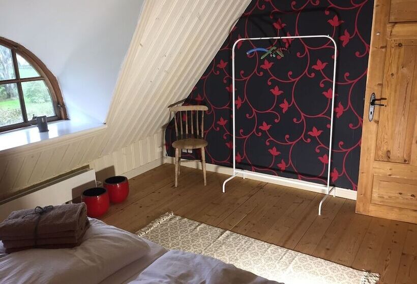Alsbrogaard Deluxe Bed & Breakfast