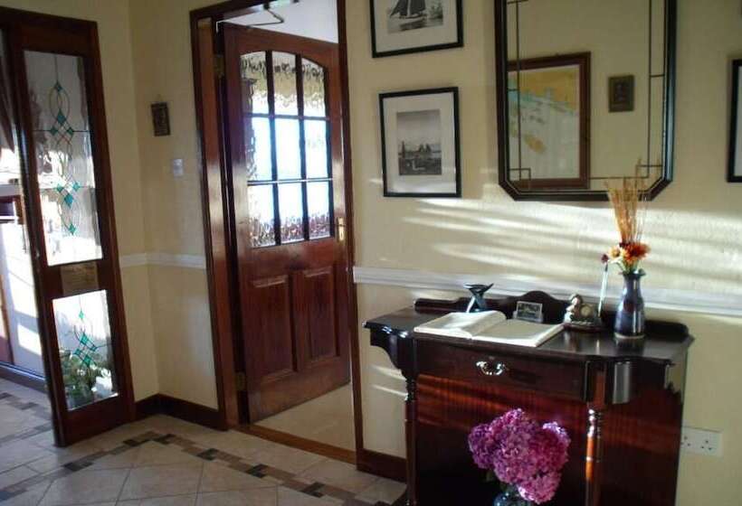 Channel View Bed & Breakfast