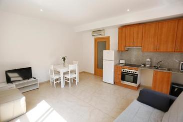 هتل Residencial Claudia