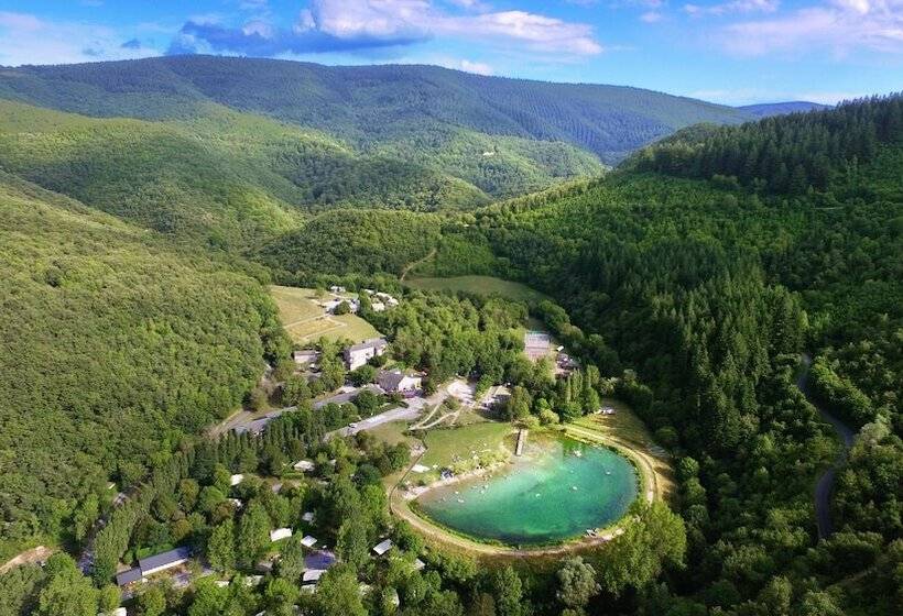 ホテル Vvf Sud Aveyron