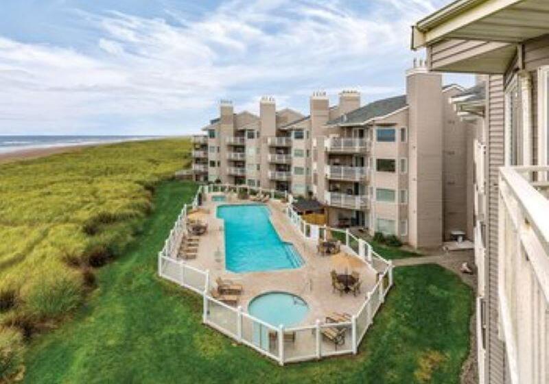 בית מלון כפרי Worldmark Mariner Village