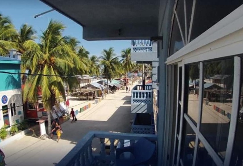 בית מלון כפרי Barefoot Caye Caulker