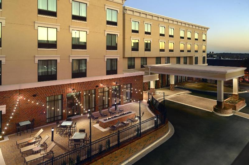 호텔 Courtyard By Marriott Lagrange