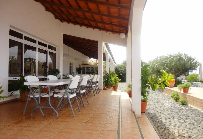 בית מלון כפרי Pôr Do Sol