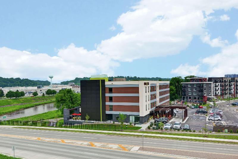 هتل Home2 Suites By Hilton Rochester Mayo Clinic Area