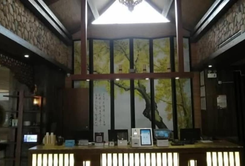 בית מלון כפרי Hanting Express Yangshuo West Street