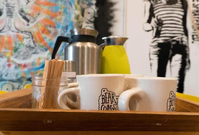 בית מלון כפרי House Of Trestles   Hostel