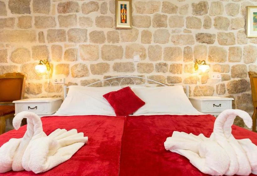 فندق Juliette's Palace Studios