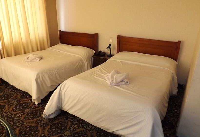 هتل Plaza Internacional