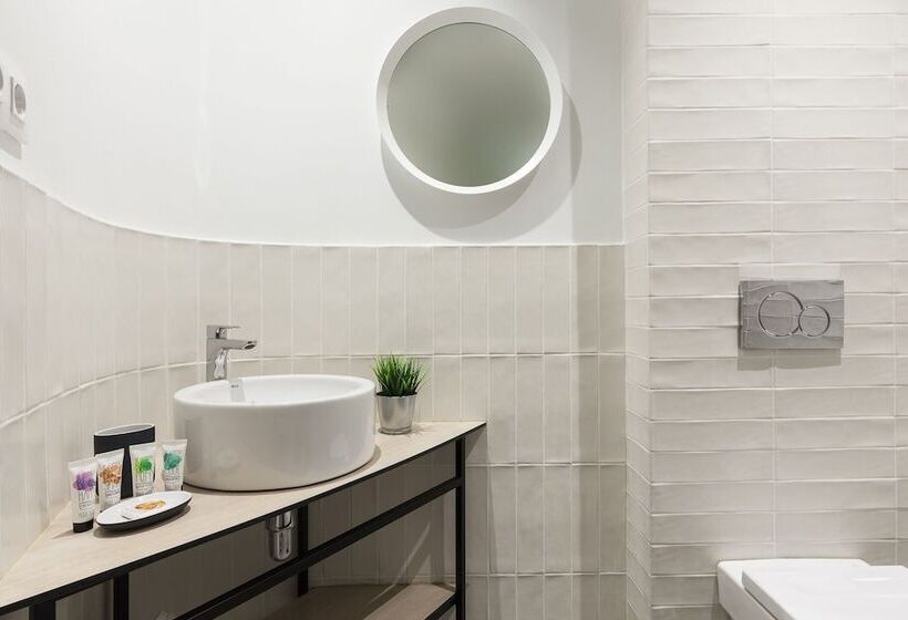 Aspasios Poble Nou Apartments