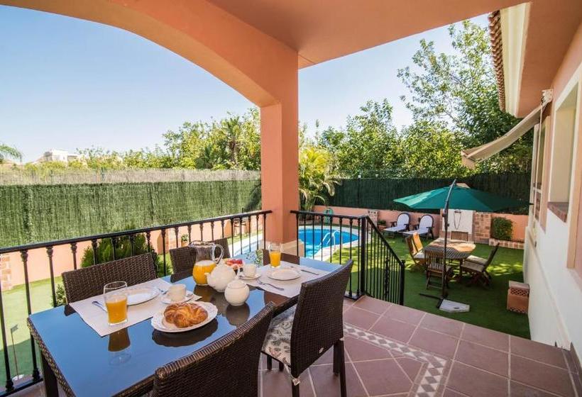 هتل Benalmádena Coast Villa