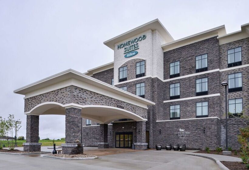 هتل Homewood Suites By Hilton Des Moines Airport
