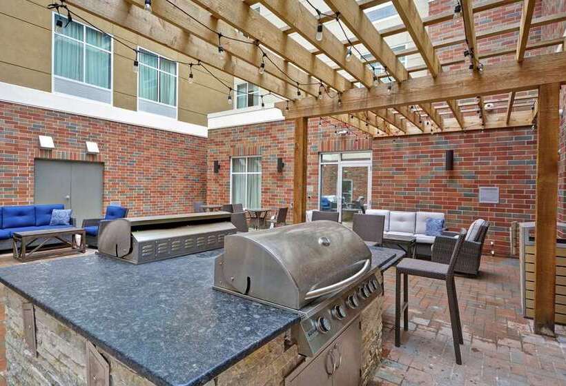 בית מלון כפרי Homewood Suites By Hilton Detroit