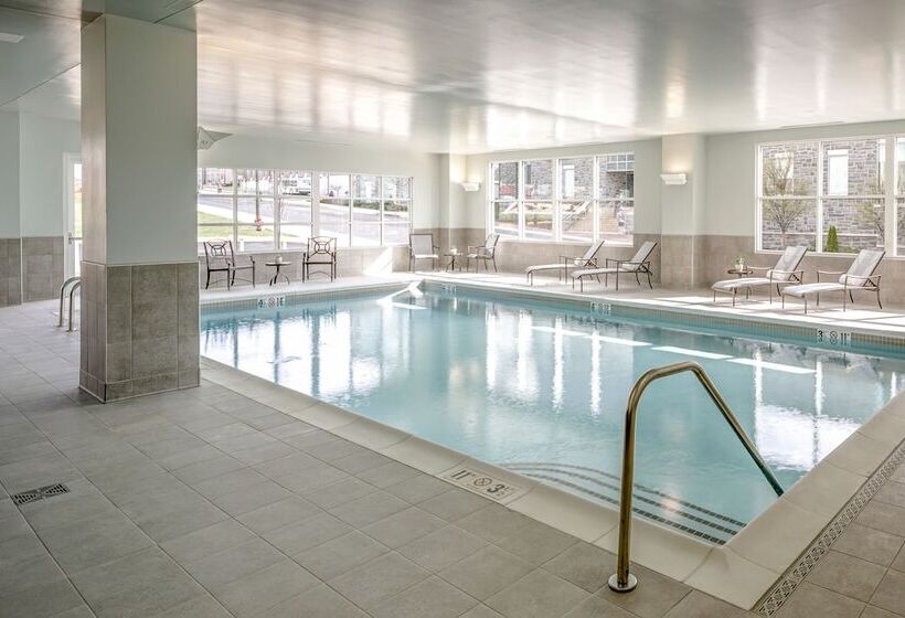 호텔 Madison & Shenandoah Conference Ctr