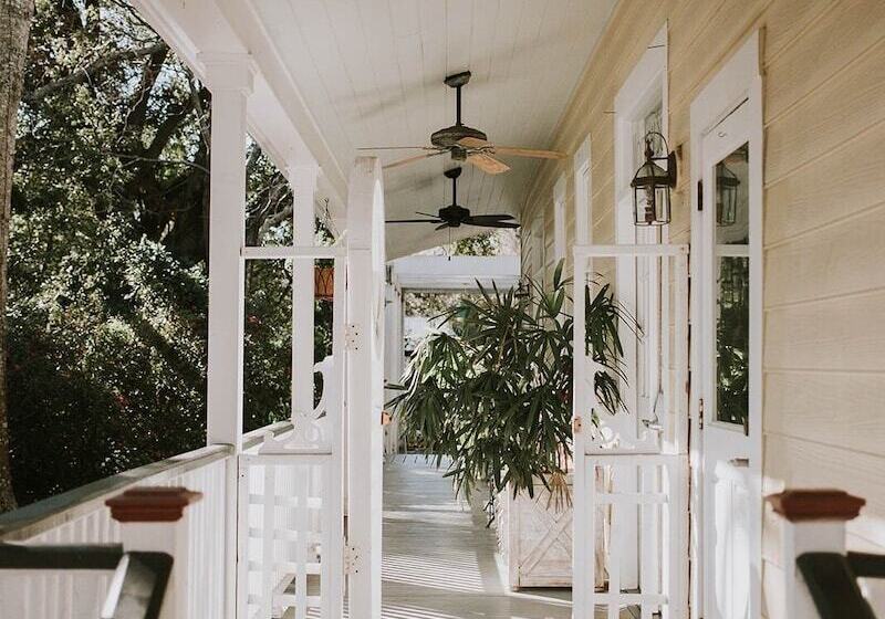 هتل The Inn At Ocean Springs