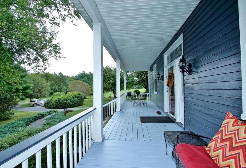 酒店 The Widow Kip S Inn