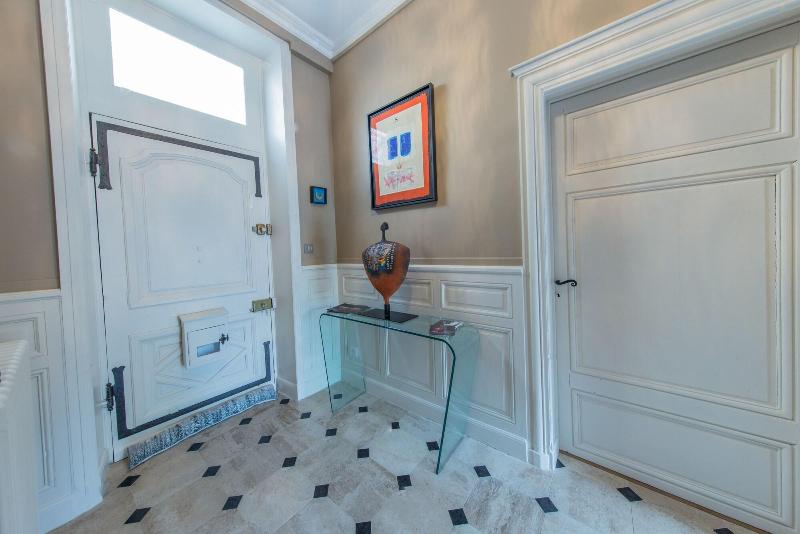 בית מלון כפרי Zenbreak Suite Hemingway