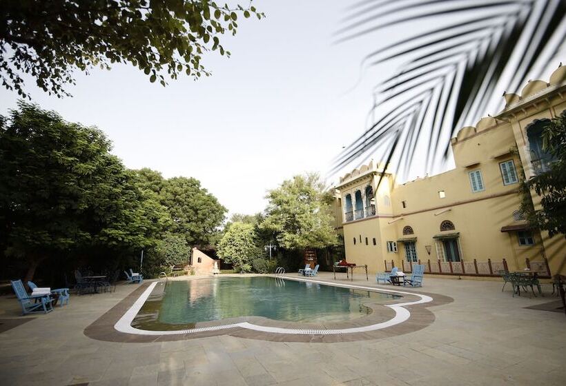 فندق Castle Kanota