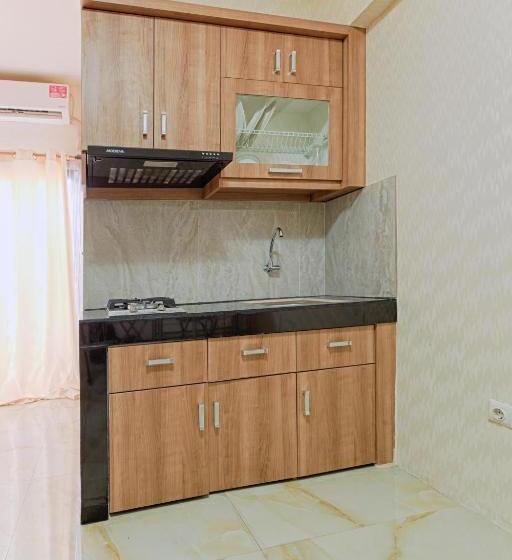 هتل Literooms Bekasi