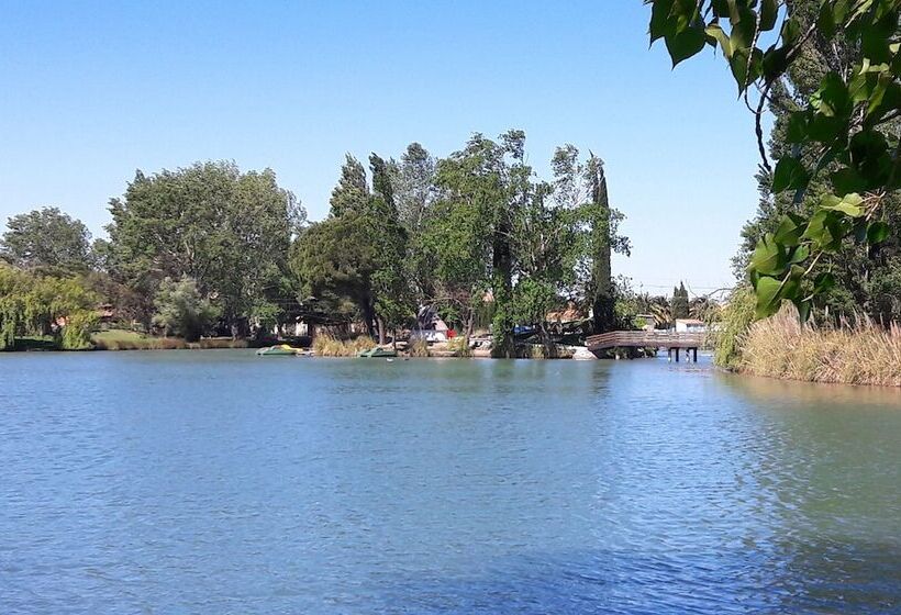 هتل Residence Odalys Le Village Camarguais Les Gardians