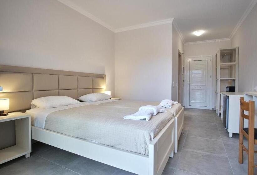 هتل Sunny Corfu Apartments