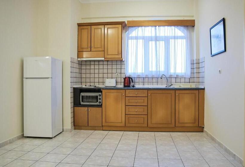 هتل Sunny Corfu Apartments