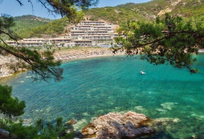 هتل Thassos Grand Resort