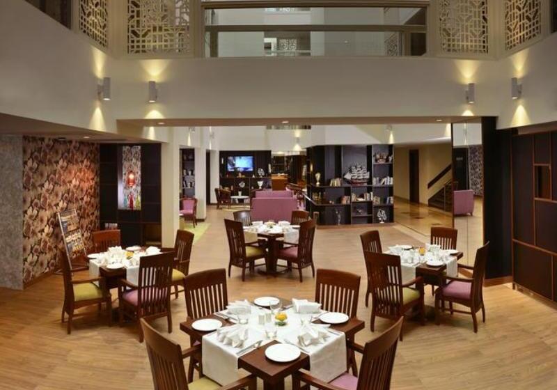 酒店 Deventure Sarovar Portico Kapashera, New Delhi