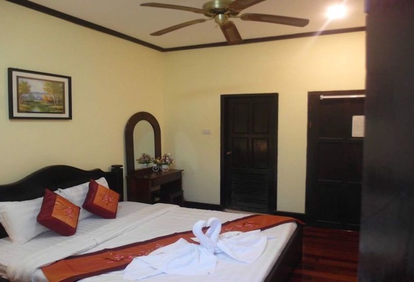 בית מלון כפרי Kinnaly Place House