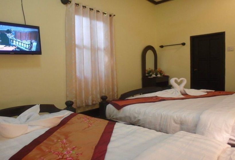 בית מלון כפרי Kinnaly Place House