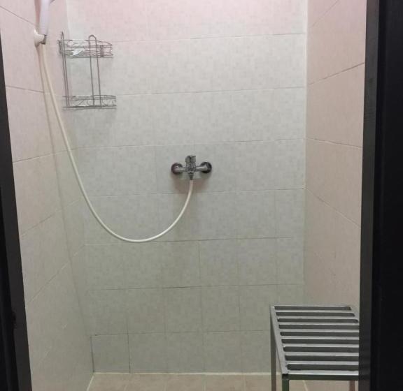 هتل Y Not Laos Hostel